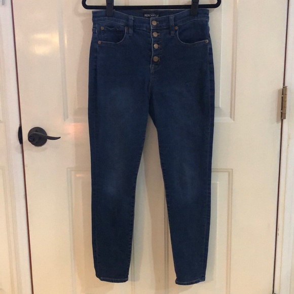 { SOLD } J.Crew Mercantile stretch skinny jeans. Size 29.